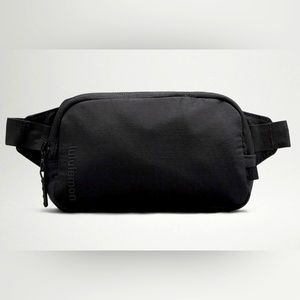 Lululemon Mini Belt Bag